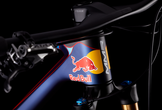 Homenaje al espíritu de Carlos Sainz y Nani Roma